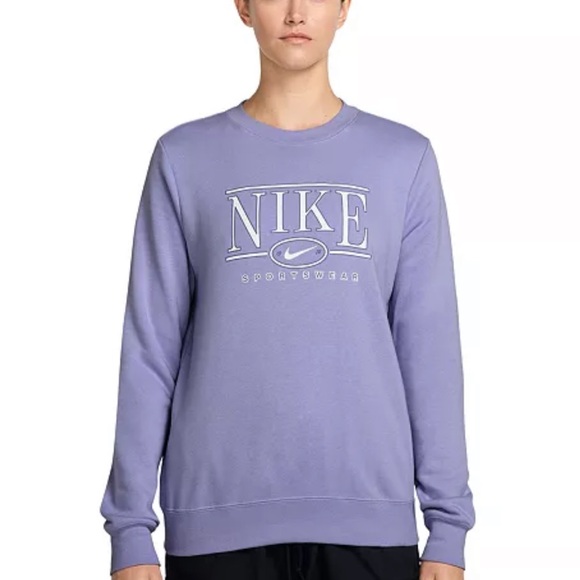 Nike Tops - NWT Nike Sportswear Women's Club Fleece Crewneck Sweatshirt